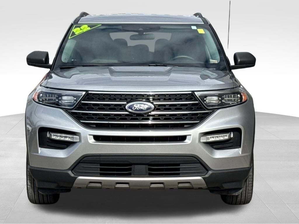Used 2022 Ford Explorer XLT w/ Equipment Group 202A image 38