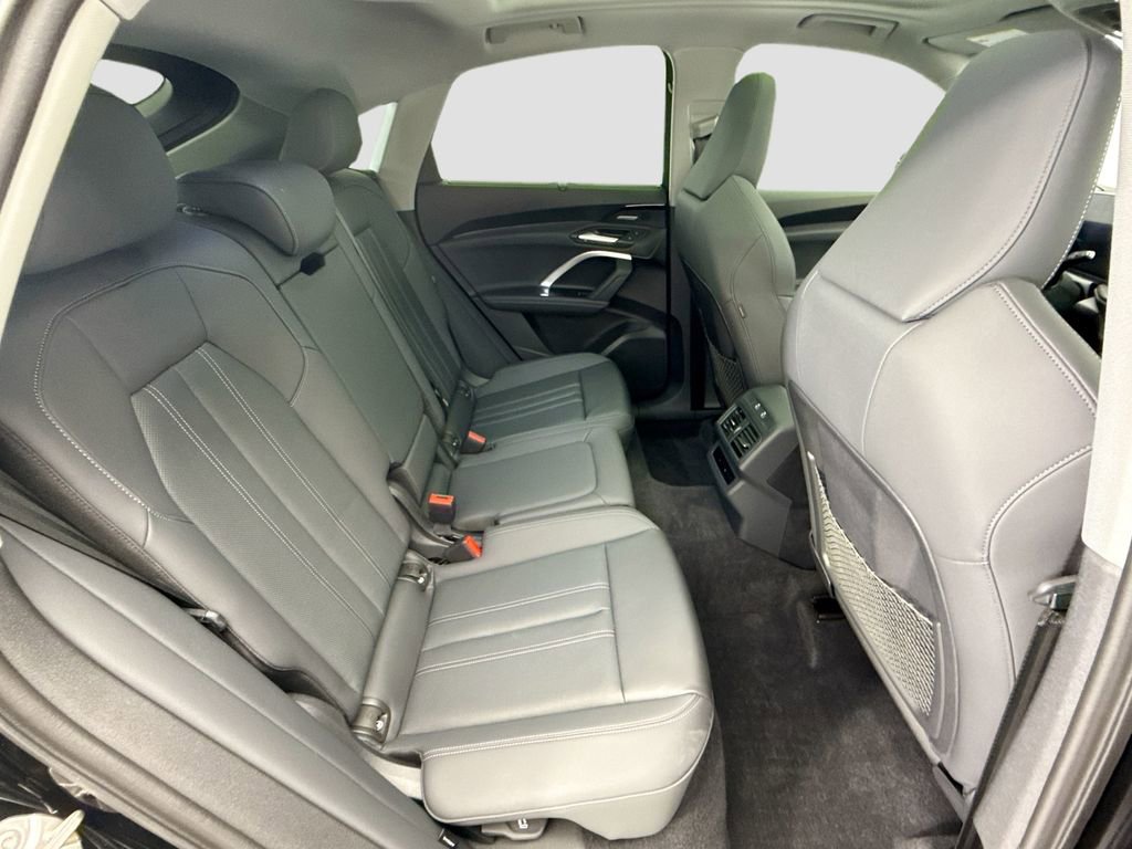 Used 2025 Audi Q5 Premium Plus AWD/4WD image 21