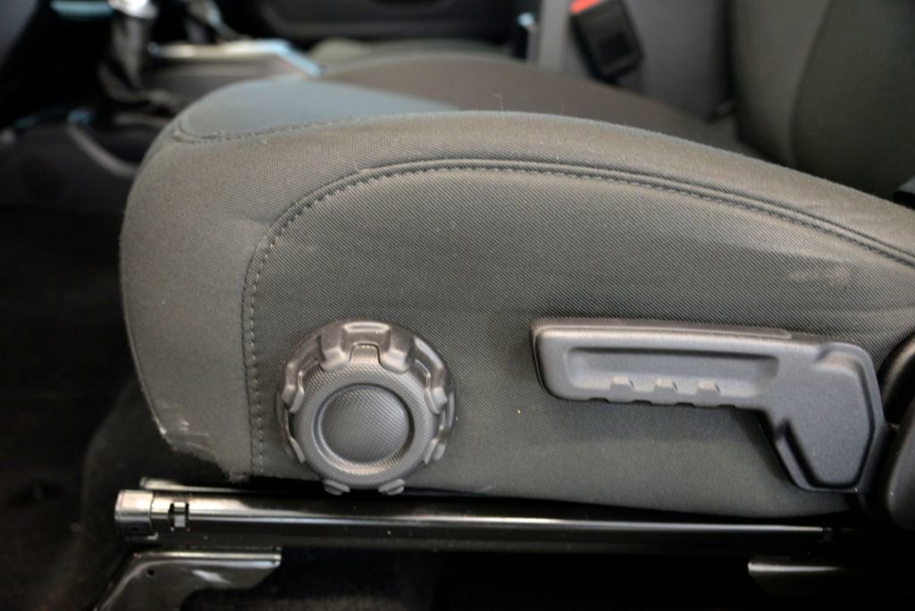 Used 2021 Jeep Wrangler Unlimited Sport image 16