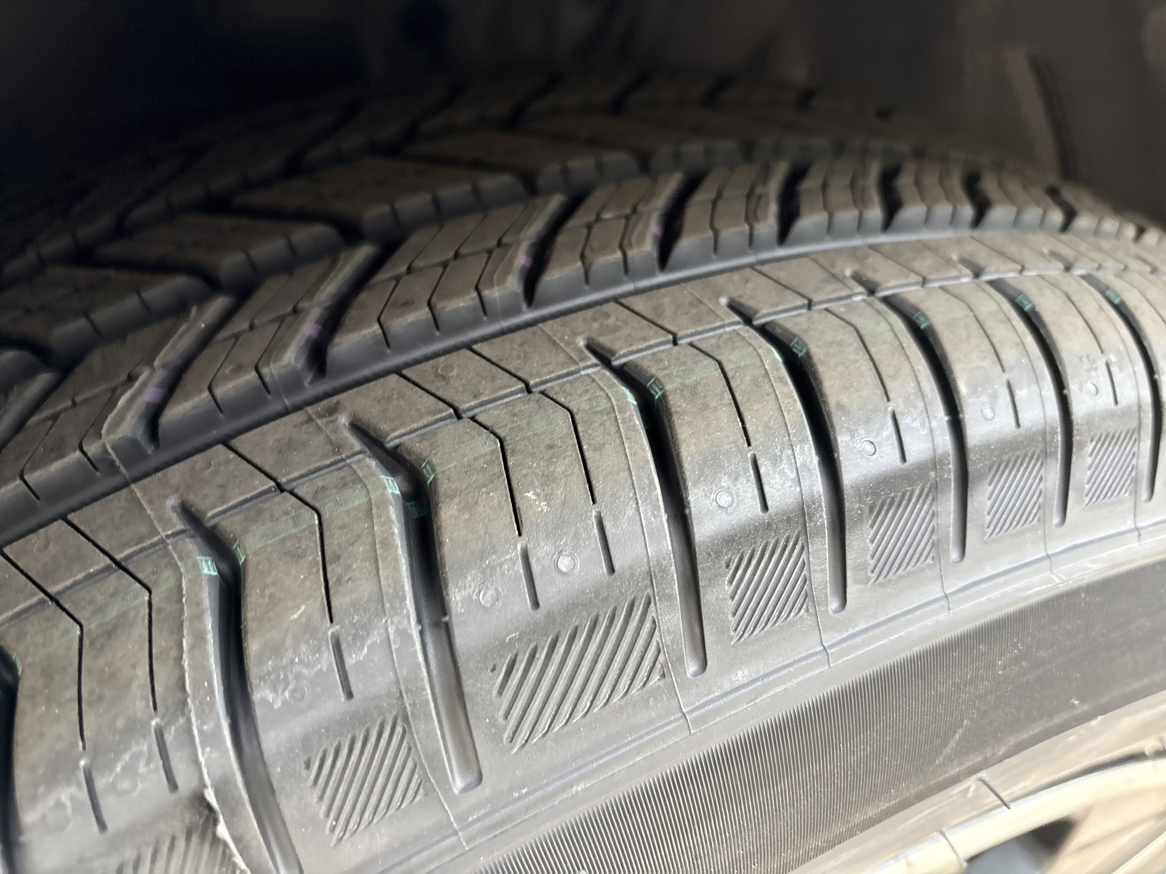 Used 2024 Lexus RX 350h w/ Cold Area Package AWD/4WD image 33