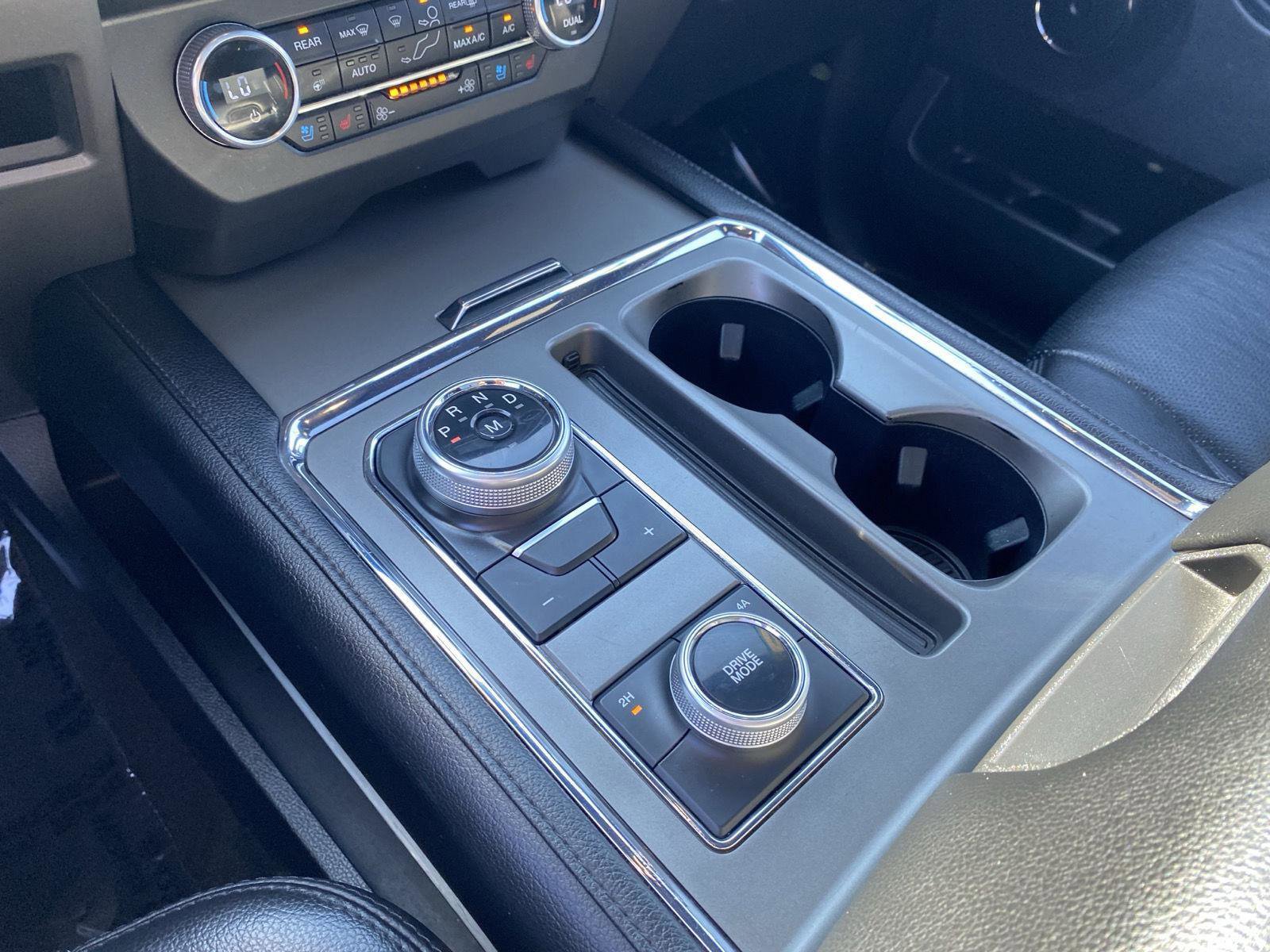 Used 2020 Ford Expedition XLT w/ Equipment Group 202A image 23