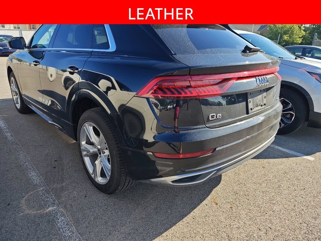 Used 2023 Audi Q8 Premium AWD/4WD image 5