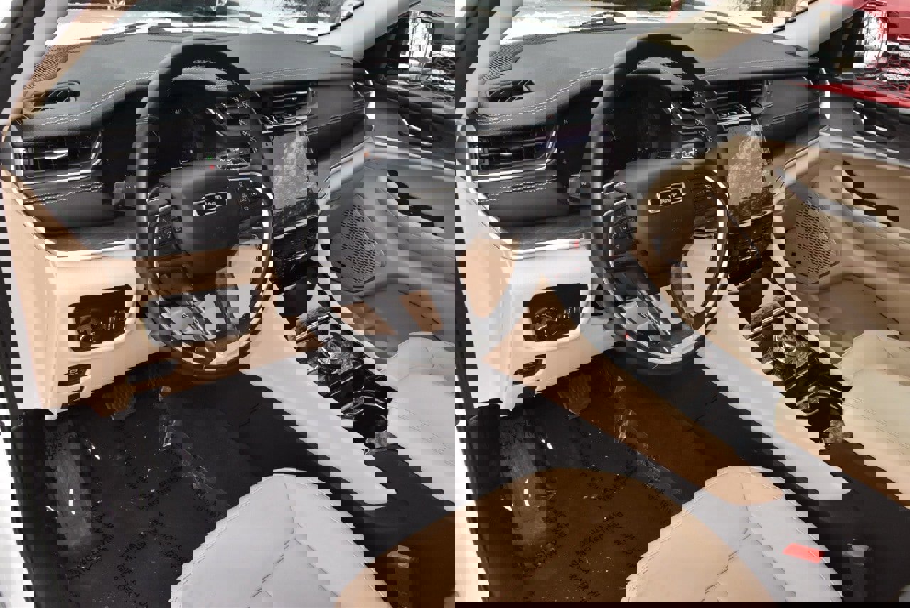 Used 2022 Jeep Grand Cherokee L Limited image 35