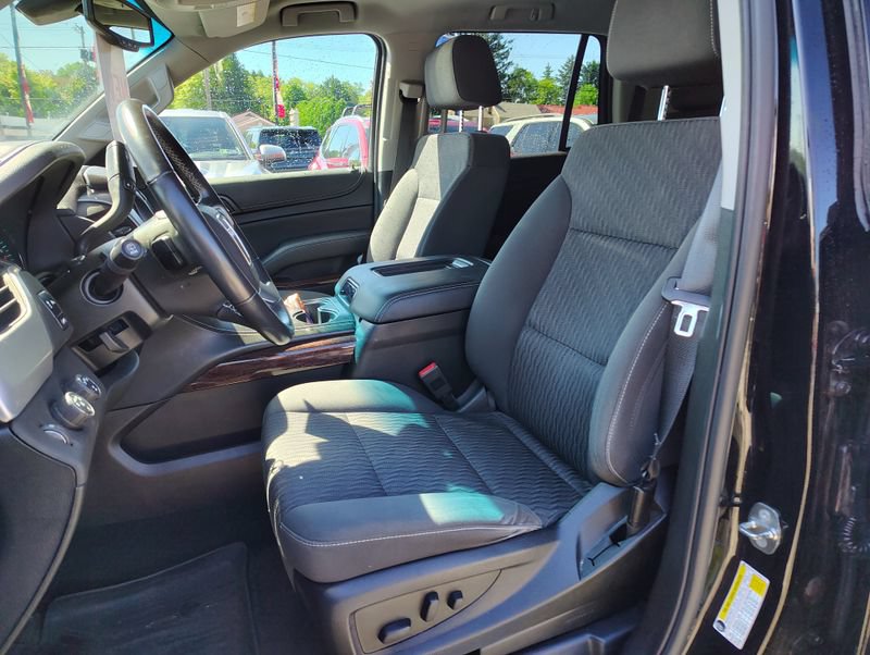 Used 2018 GMC Yukon SLE w/ Convenience Package AWD/4WD image 10