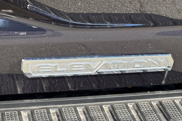 Used 2025 GMC Sierra 1500 Elevation image 25