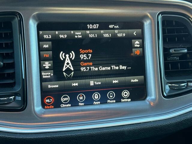 Used 2021 Dodge Challenger SXT image 21