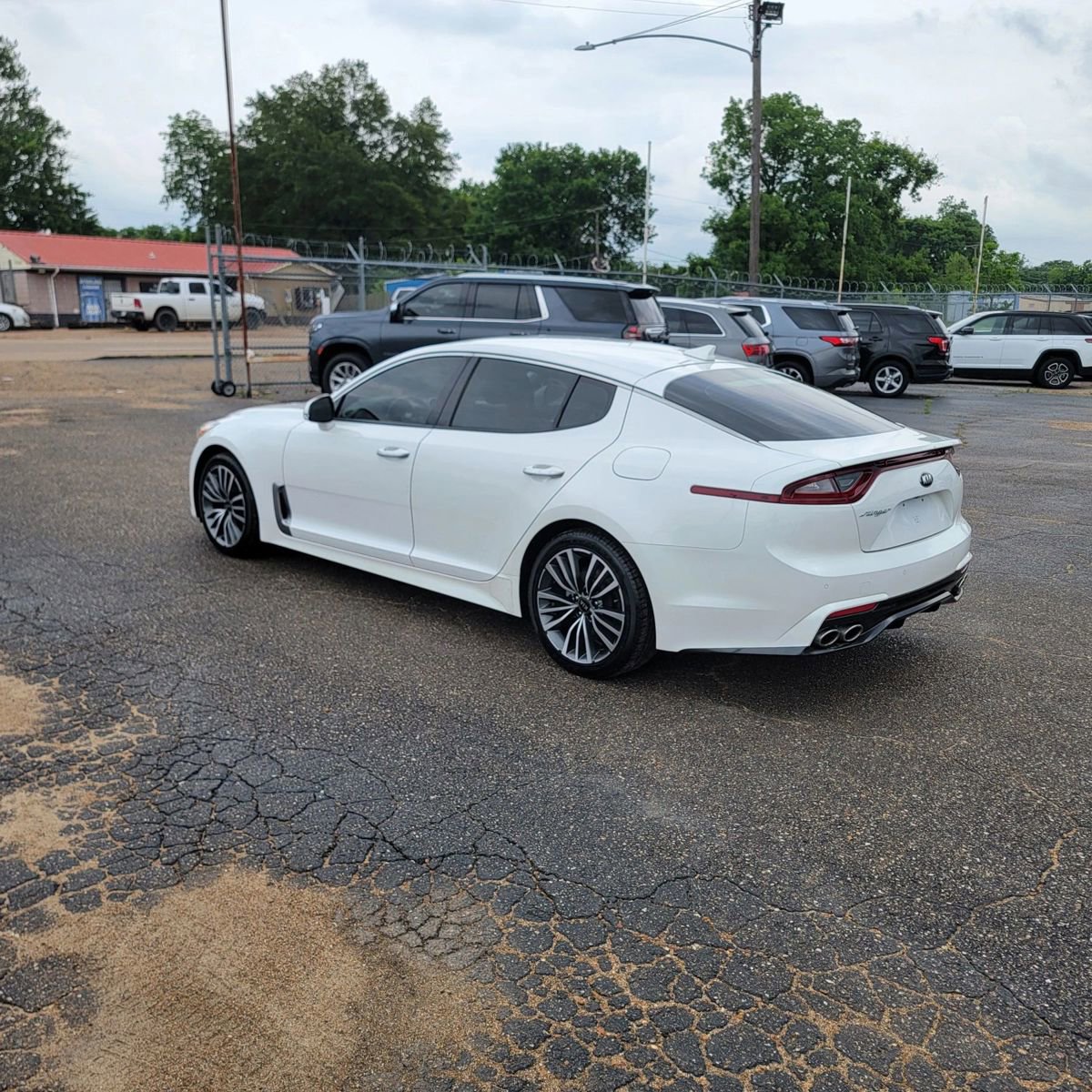 Used 2019 Kia Stinger image 8