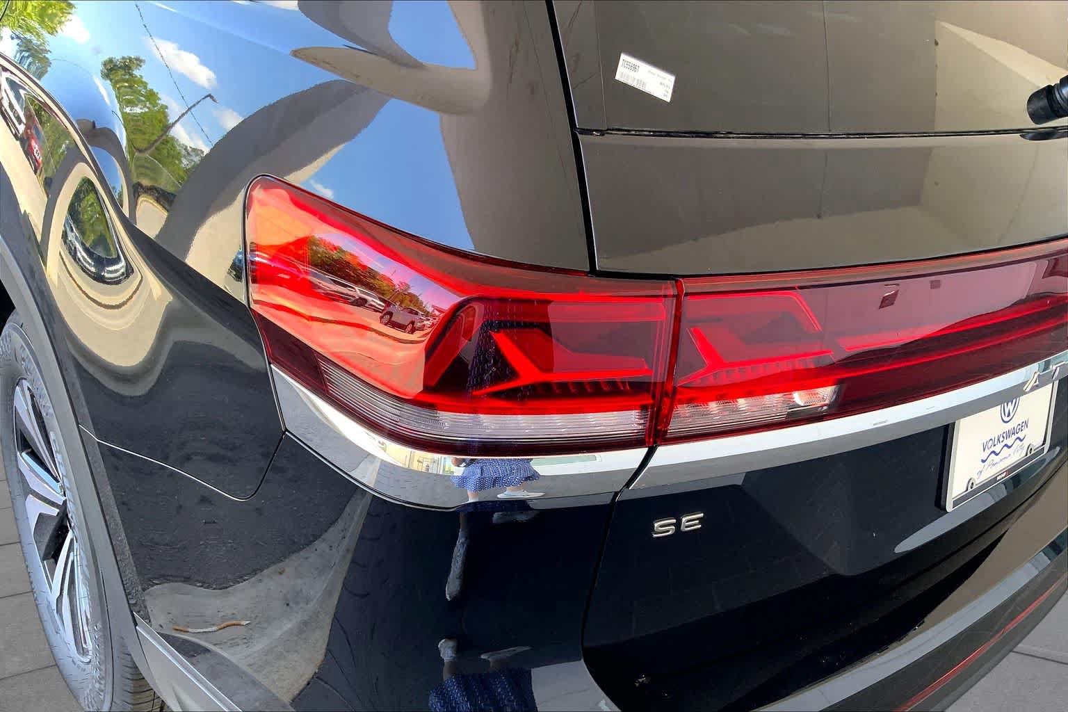 New 2026 Volkswagen Atlas SE FWD image 14
