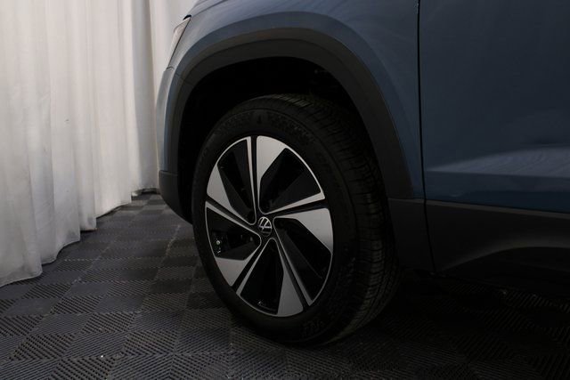 New 2026 Volkswagen Taos SE AWD/4WD image 27