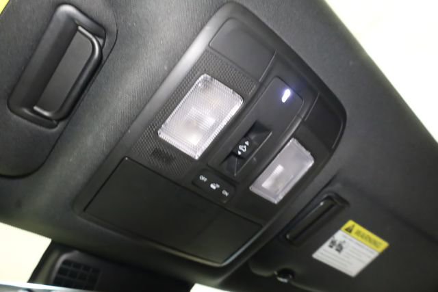 Used 2023 MAZDA CX-9 Carbon Edition image 24