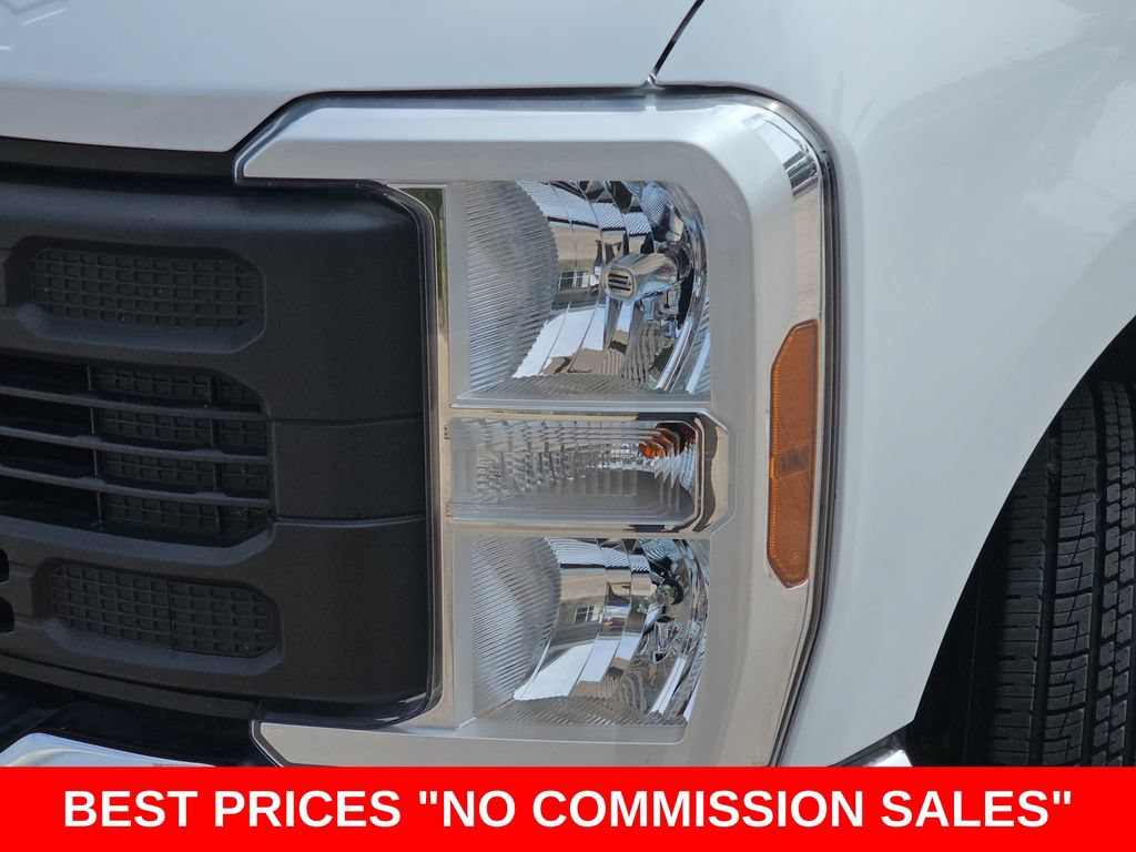Used 2024 Ford F250 XL w/ XL Chrome Package RWD image 32