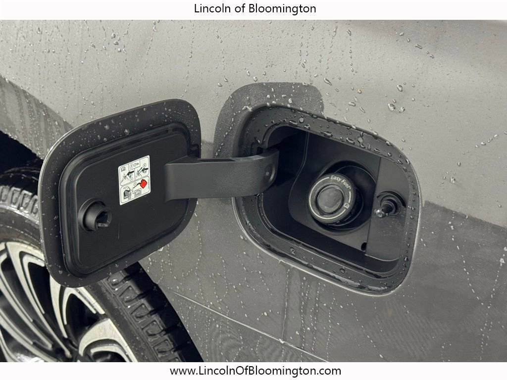 New 2025 Lincoln Navigator L Black Label image 14