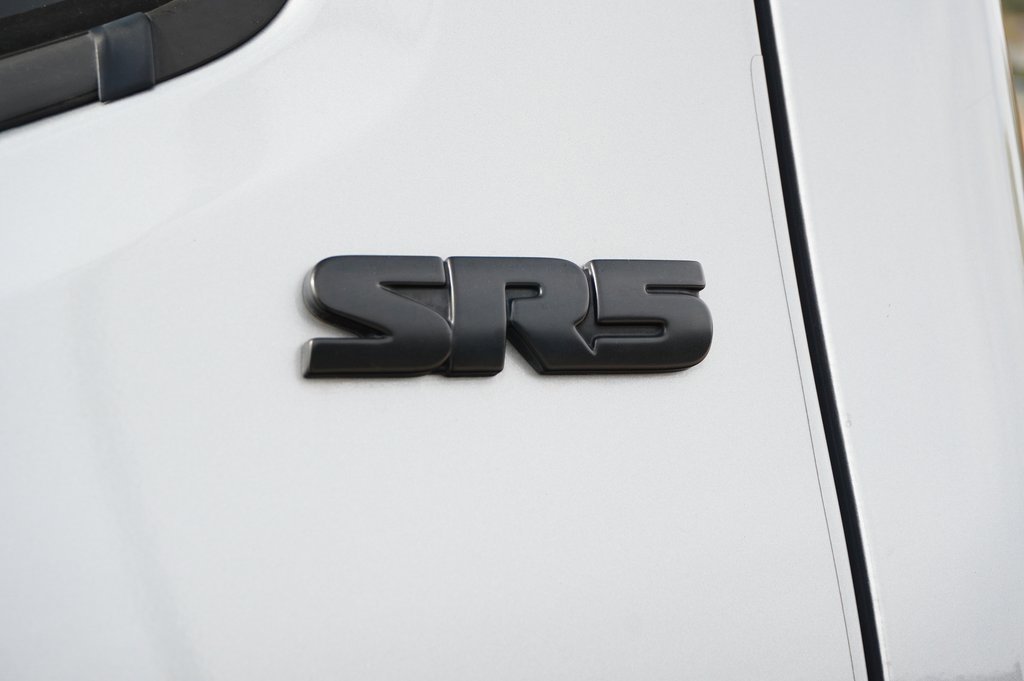 Used 2020 Toyota Tacoma SR5 image 8