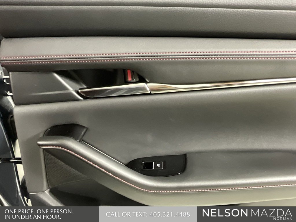 New 2026 MAZDA MAZDA3 Carbon image 19