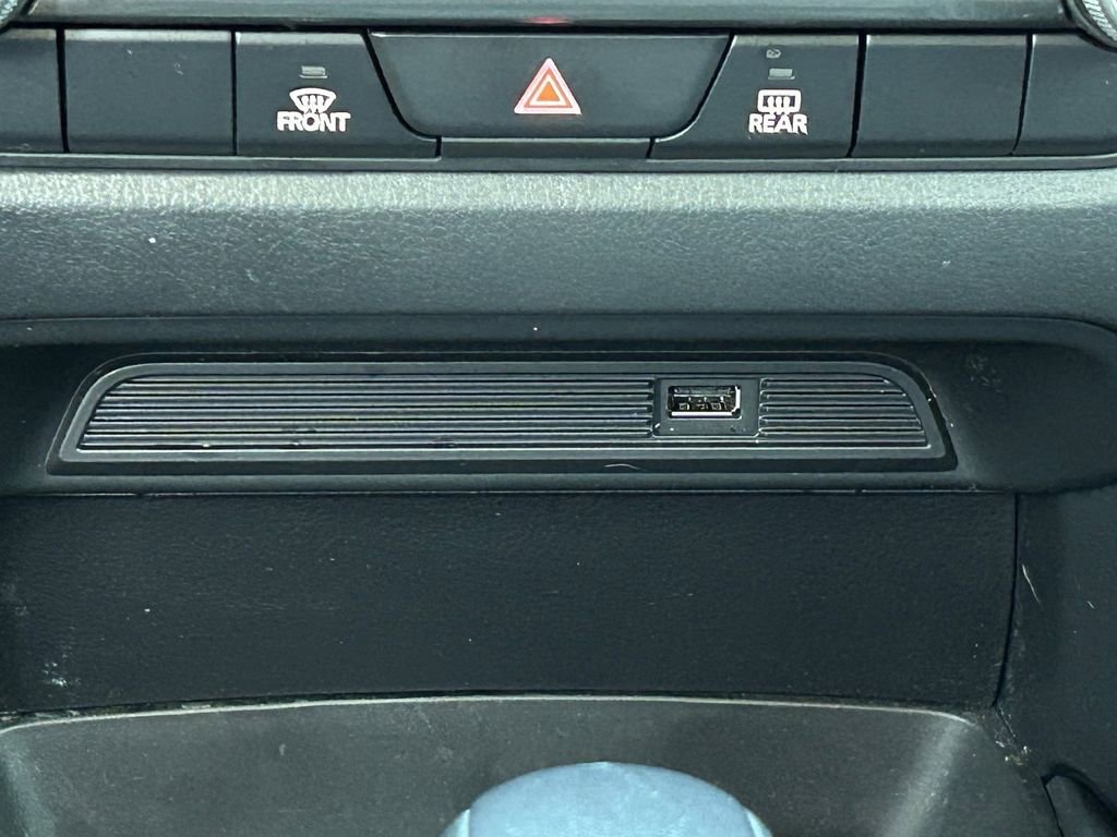 Used 2021 MAZDA CX-30 FWD 2.5 S w/ Select Package image 16