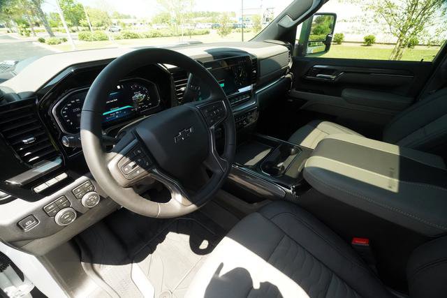 Used 2026 Chevrolet Silverado 2500 ZR2 AWD/4WD image 26