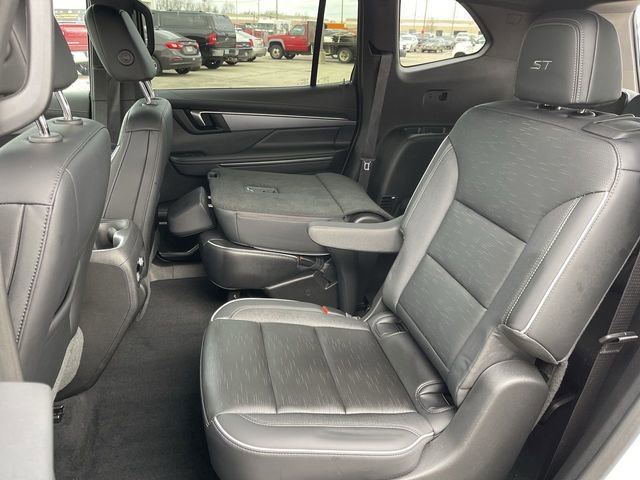 Used 2025 Buick Enclave Sport Touring image 21
