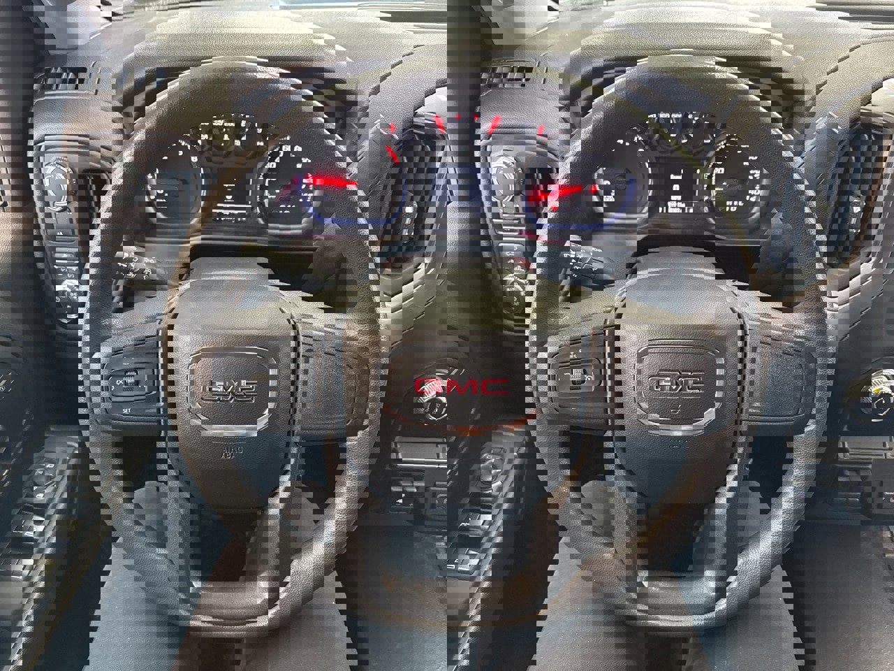 Used 2022 GMC Sierra 2500 Pro w/ Convenience Package image 18