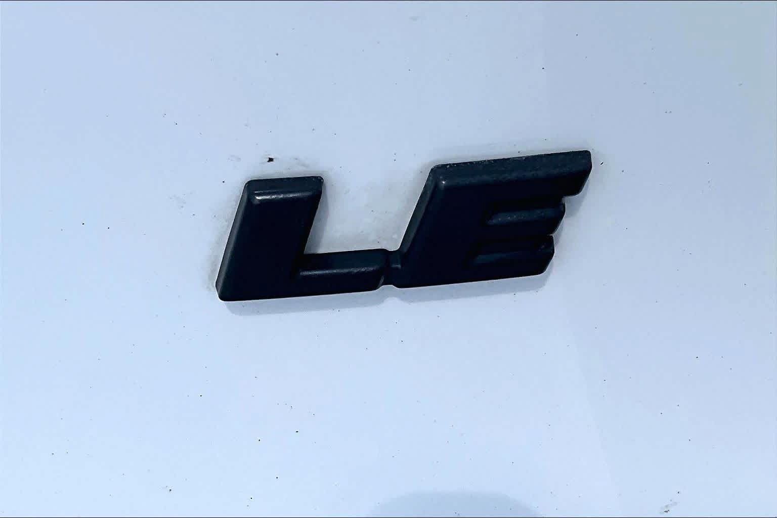 Used 2021 Toyota RAV4 LE FWD image 10