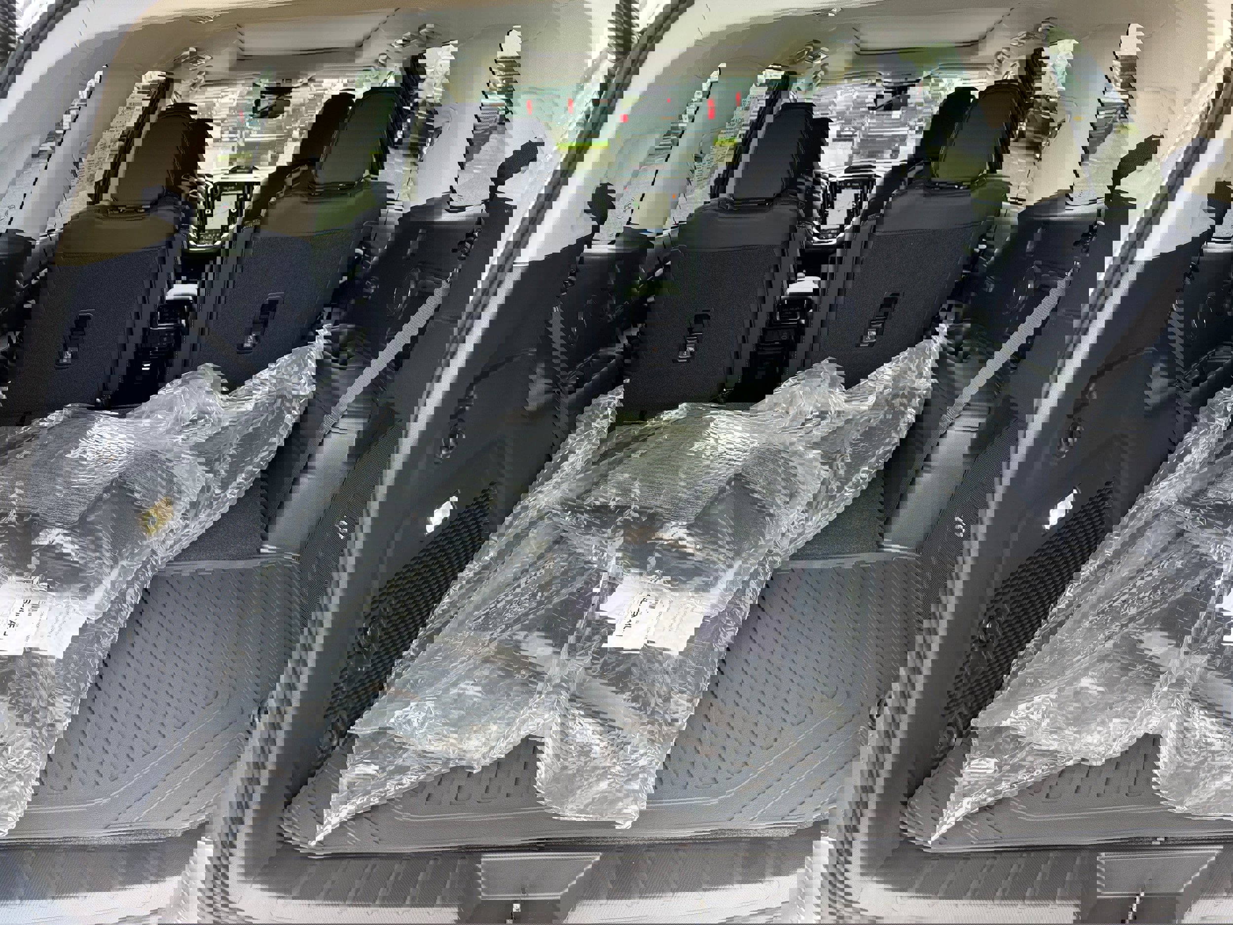 New 2025 Subaru Ascent Limited image 14