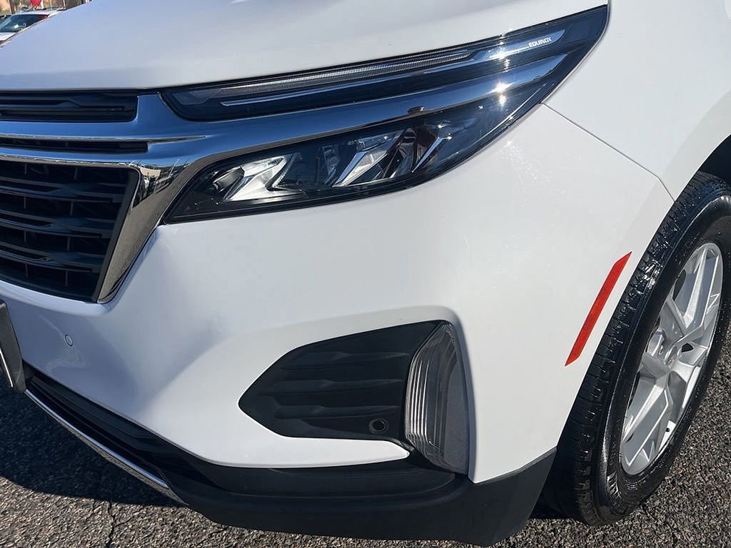 Used 2023 Chevrolet Equinox LT image 14