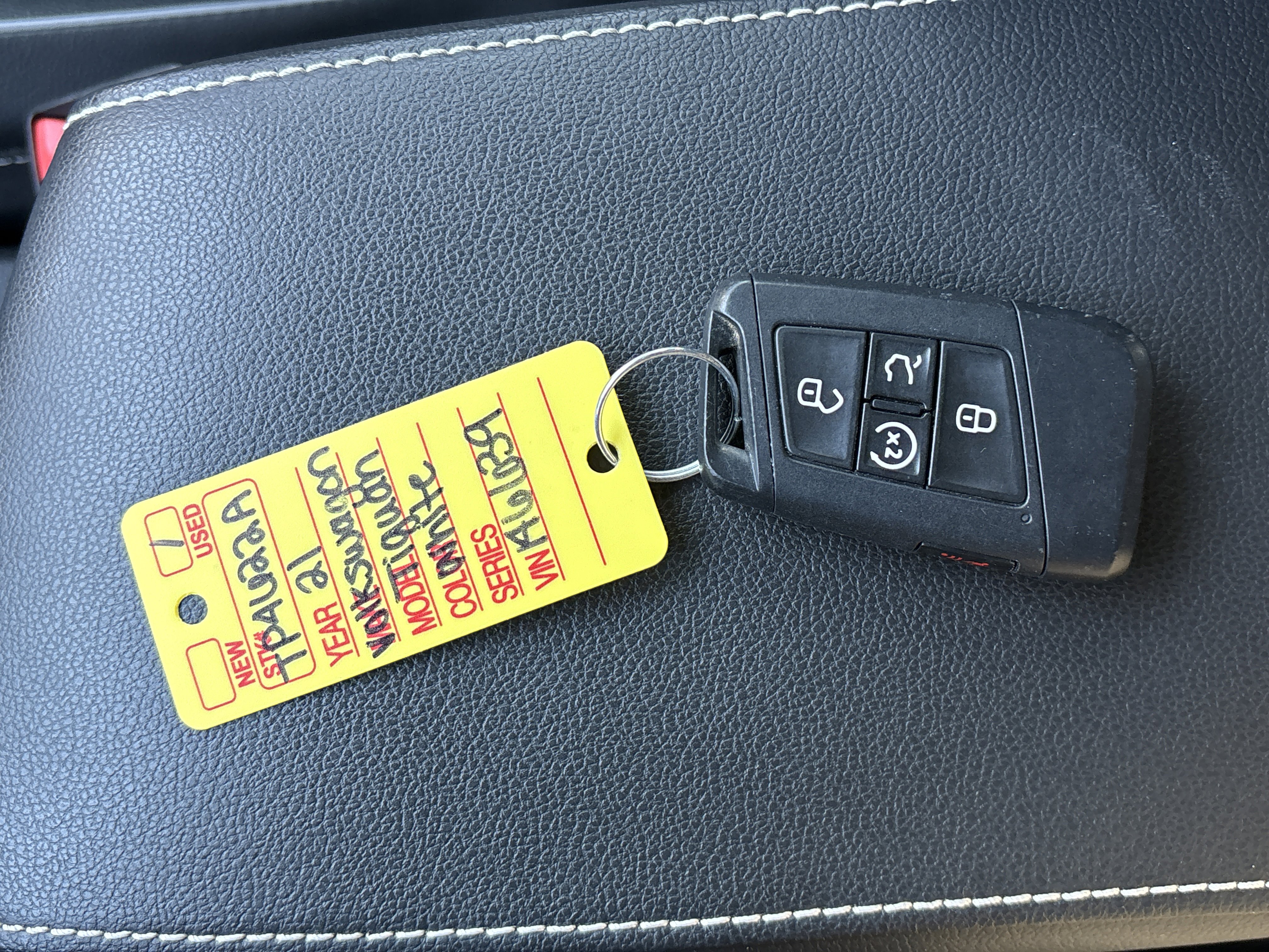 Used 2021 Volkswagen Tiguan SEL Premium R-Line image 31