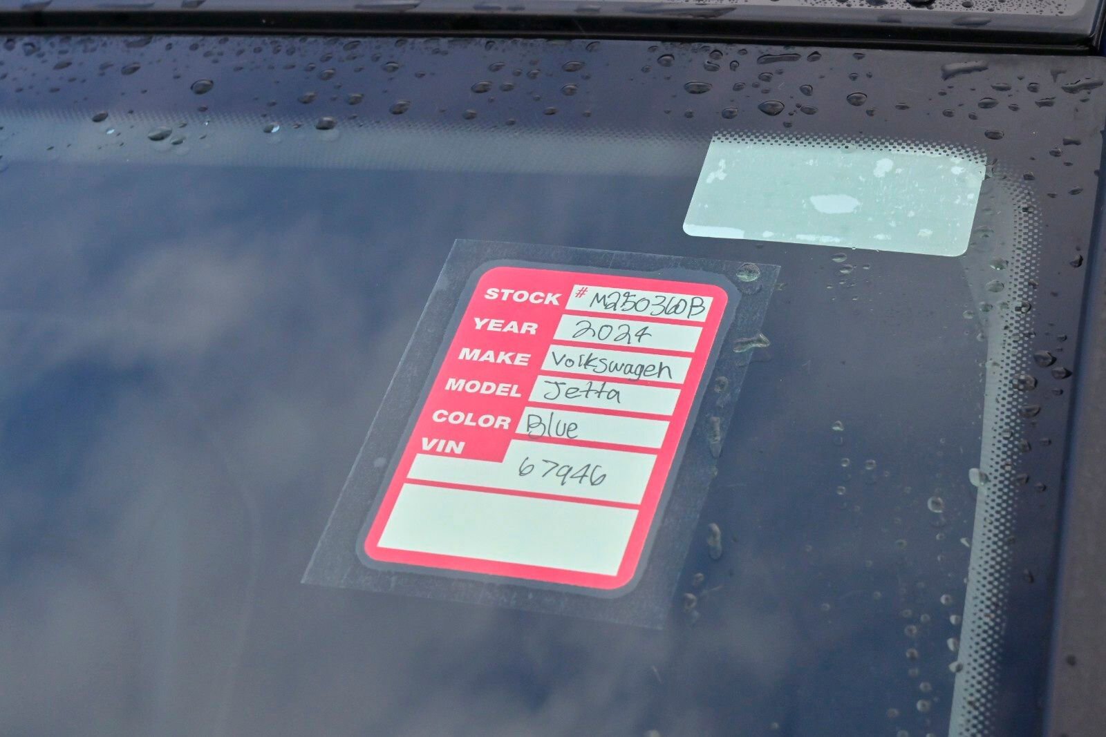 Used 2024 Volkswagen Jetta SE w/ Panoramic Sunroof Package image 30