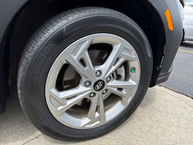 Certified 2023 Hyundai Kona SEL w/ Convenience Package AWD/4WD image 23
