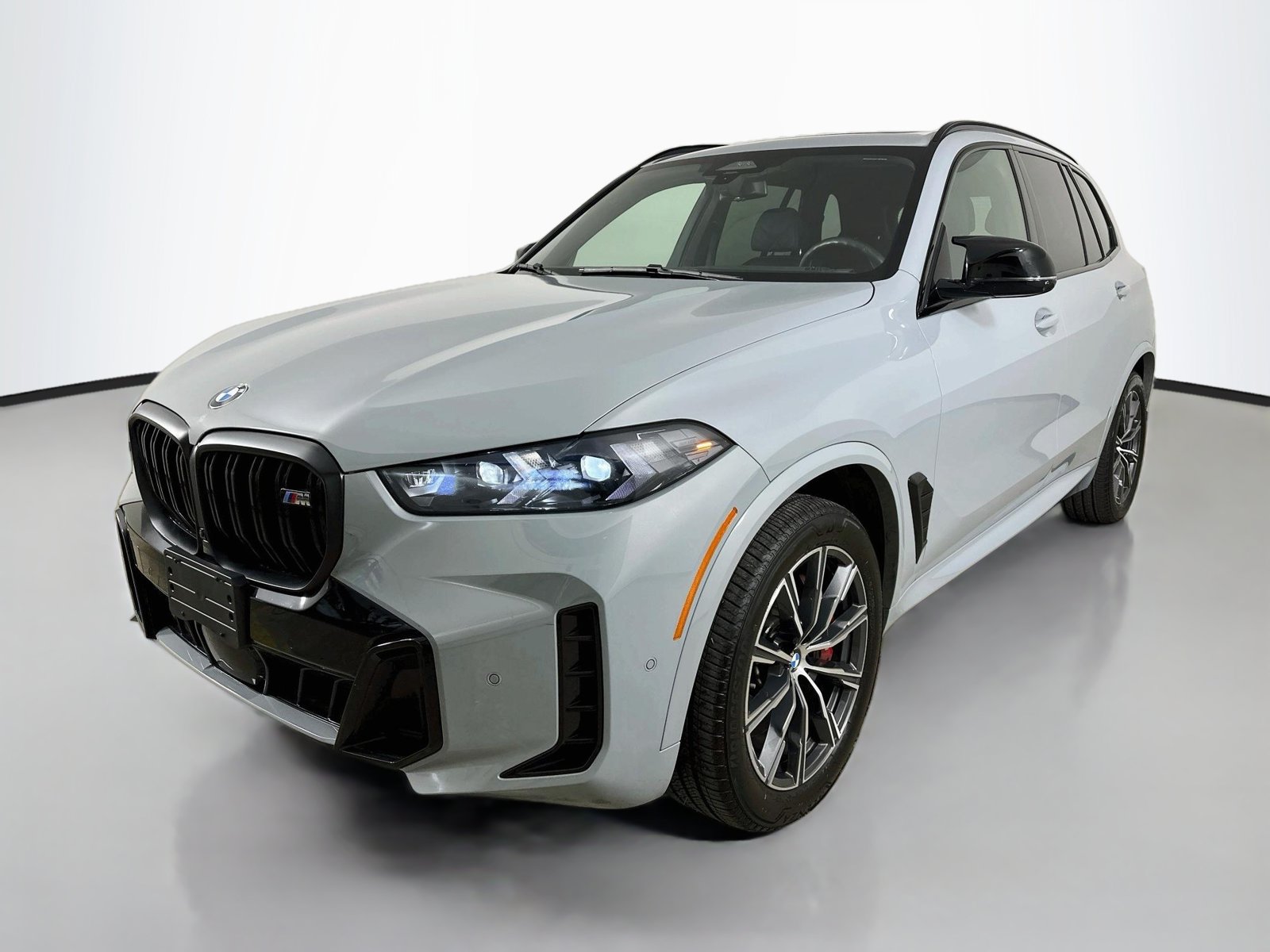 Used 2026 BMW X5 M60i w/ Executive Package