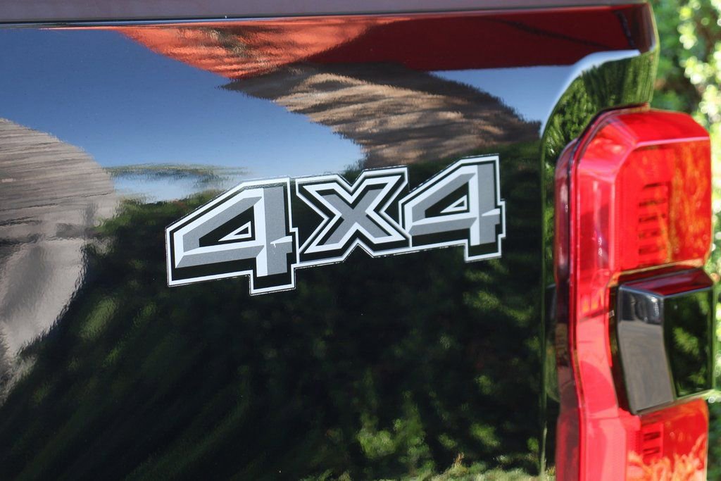 Used 2023 Ford F250 Lariat w/ Black Appearance Package image 54