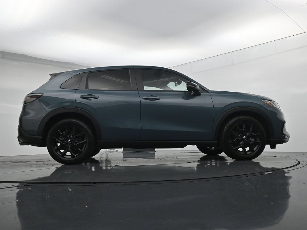 Used 2024 Honda HR-V Sport image 38