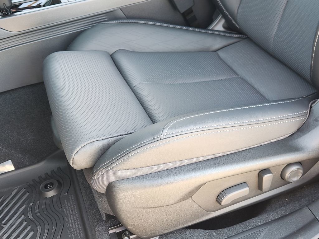 New 2026 Subaru Outback Touring XT image 17