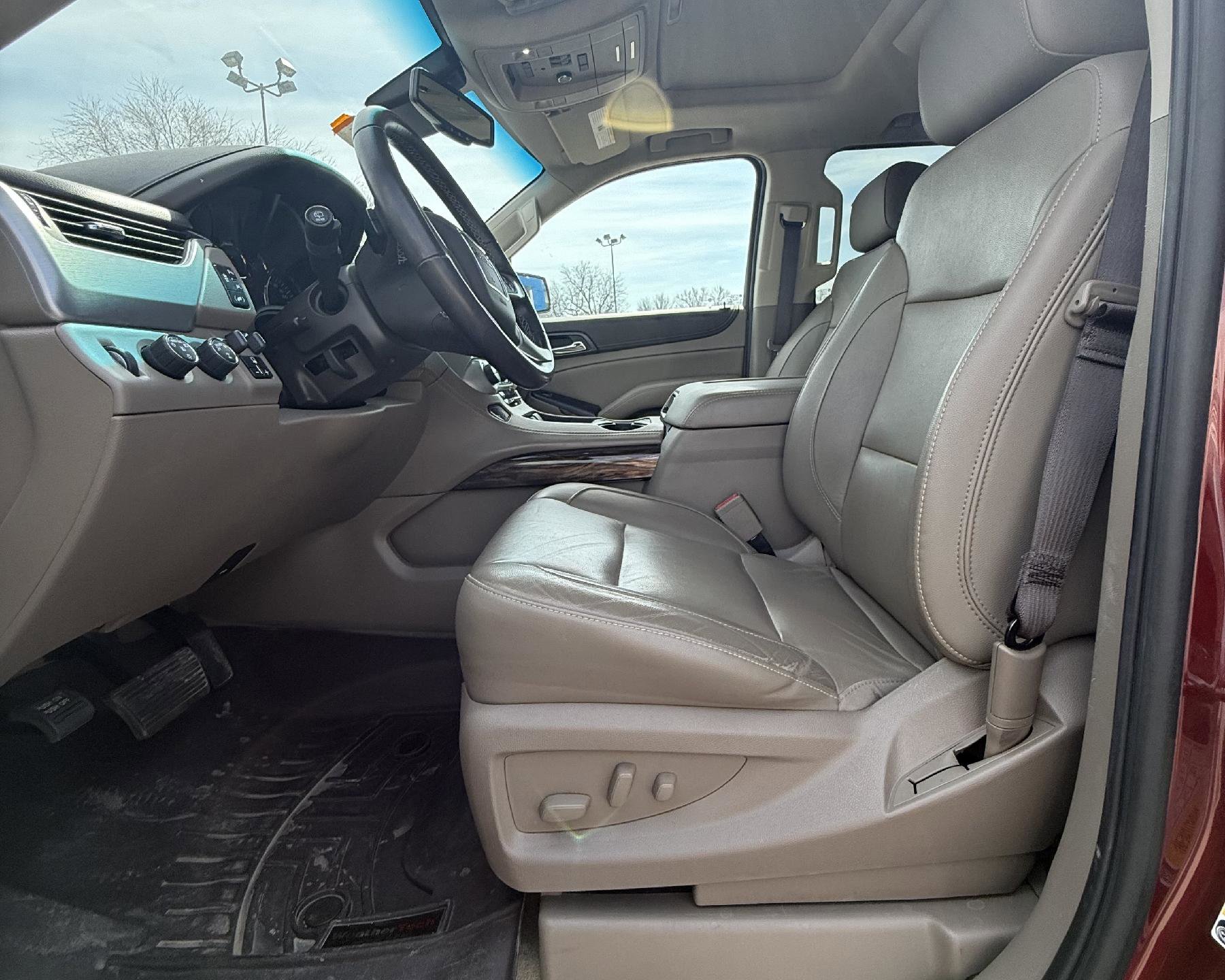 Used 2018 GMC Yukon SLT w/ Open Road Package image 14