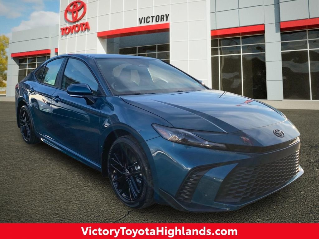 New 2026 Toyota Camry SE image 1