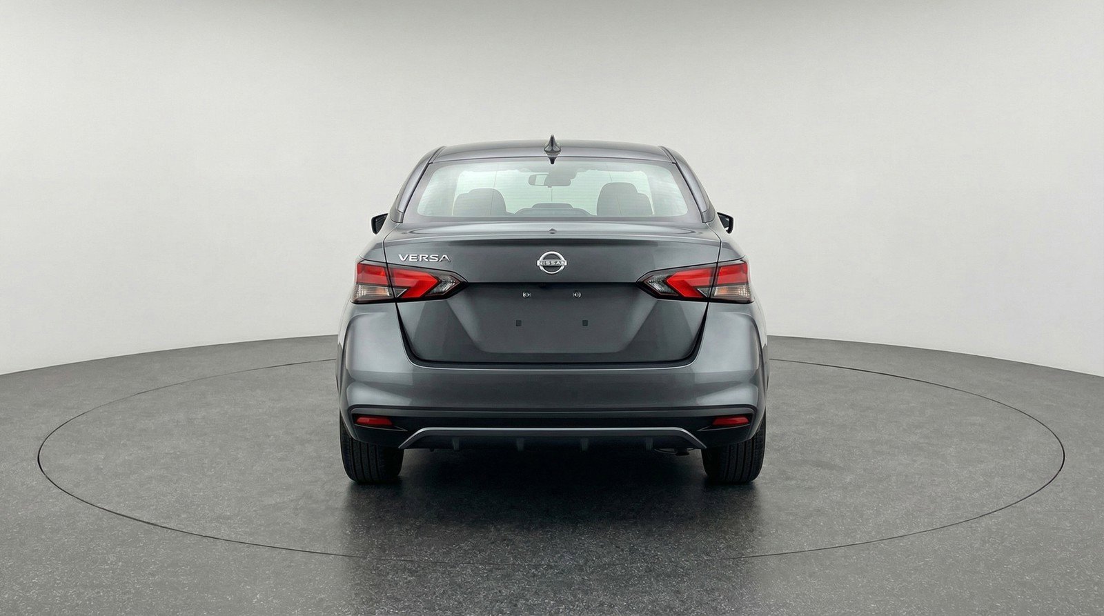 Used 2025 Nissan Versa SV image 7