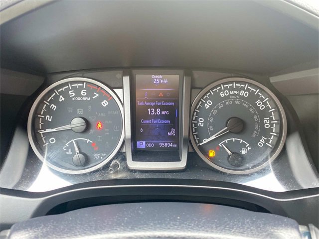 Used 2020 Toyota Tacoma TRD Off-Road w/ Technology Package image 16