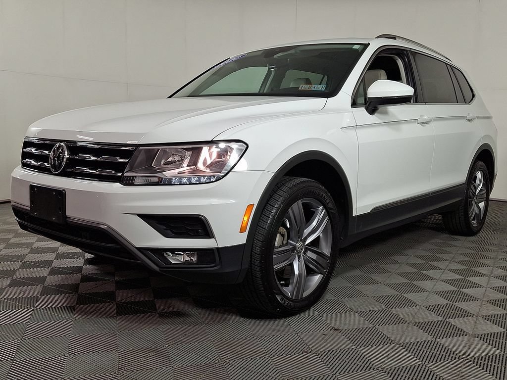 Used 2020 Volkswagen Tiguan SEL AWD/4WD image 6