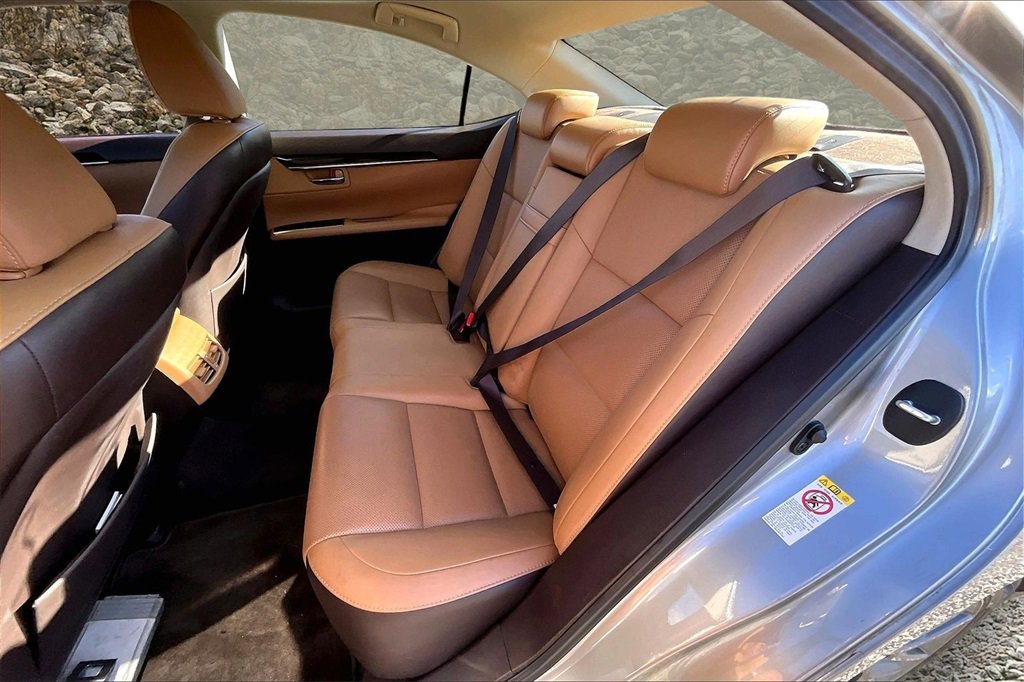 Used 2018 Lexus ES 350 image 23