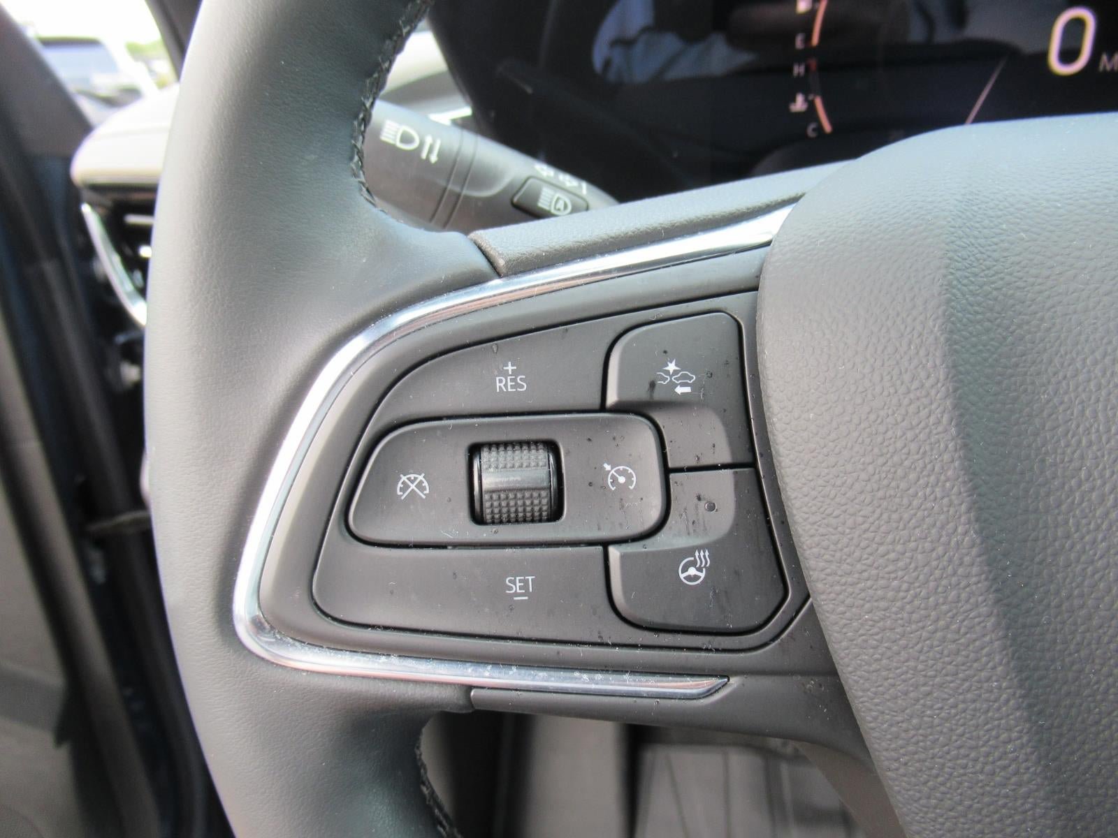 Used 2024 Buick Envista Avenir FWD image 23