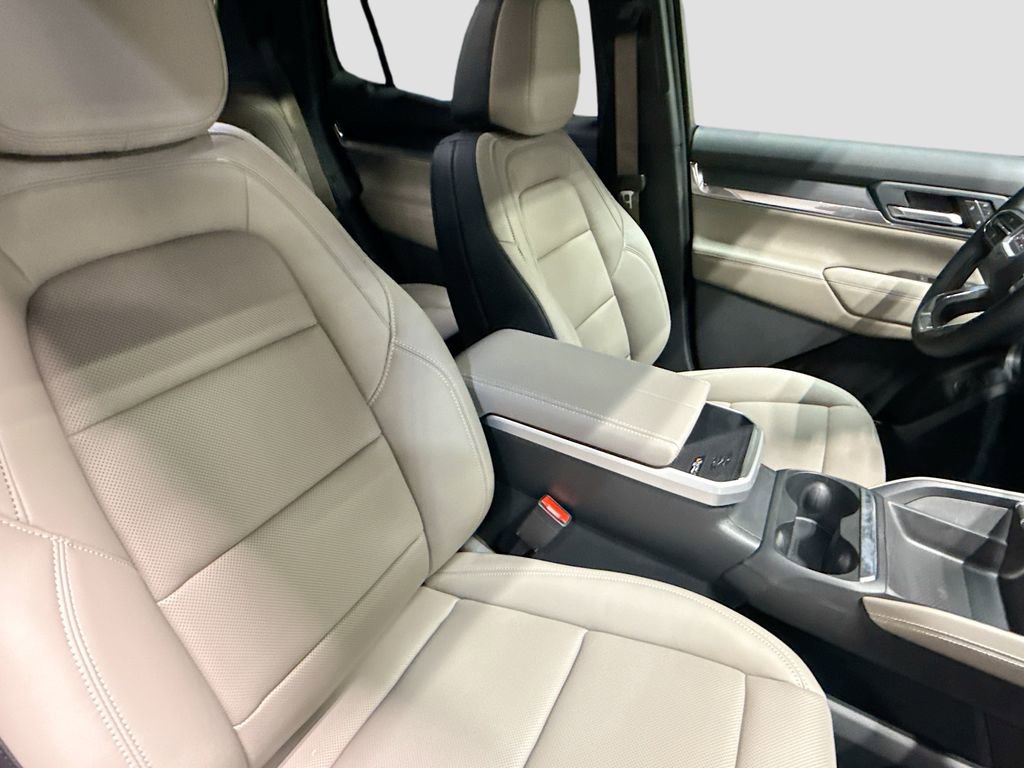 New 2026 GMC Terrain Elevation w/ Elevation Premium Package image 25