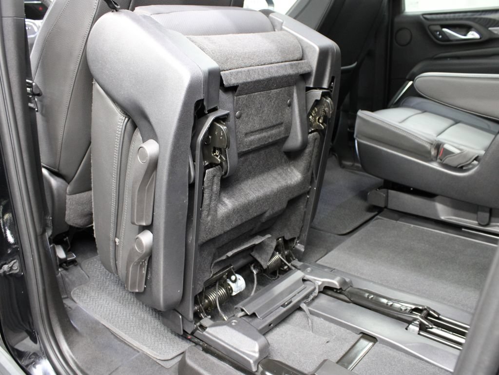 Used 2023 GMC Yukon XL Denali AWD/4WD image 73