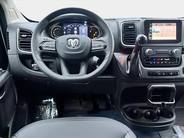 New 2025 RAM ProMaster 2500 w/ Quick Order Package 22G SLT image 12