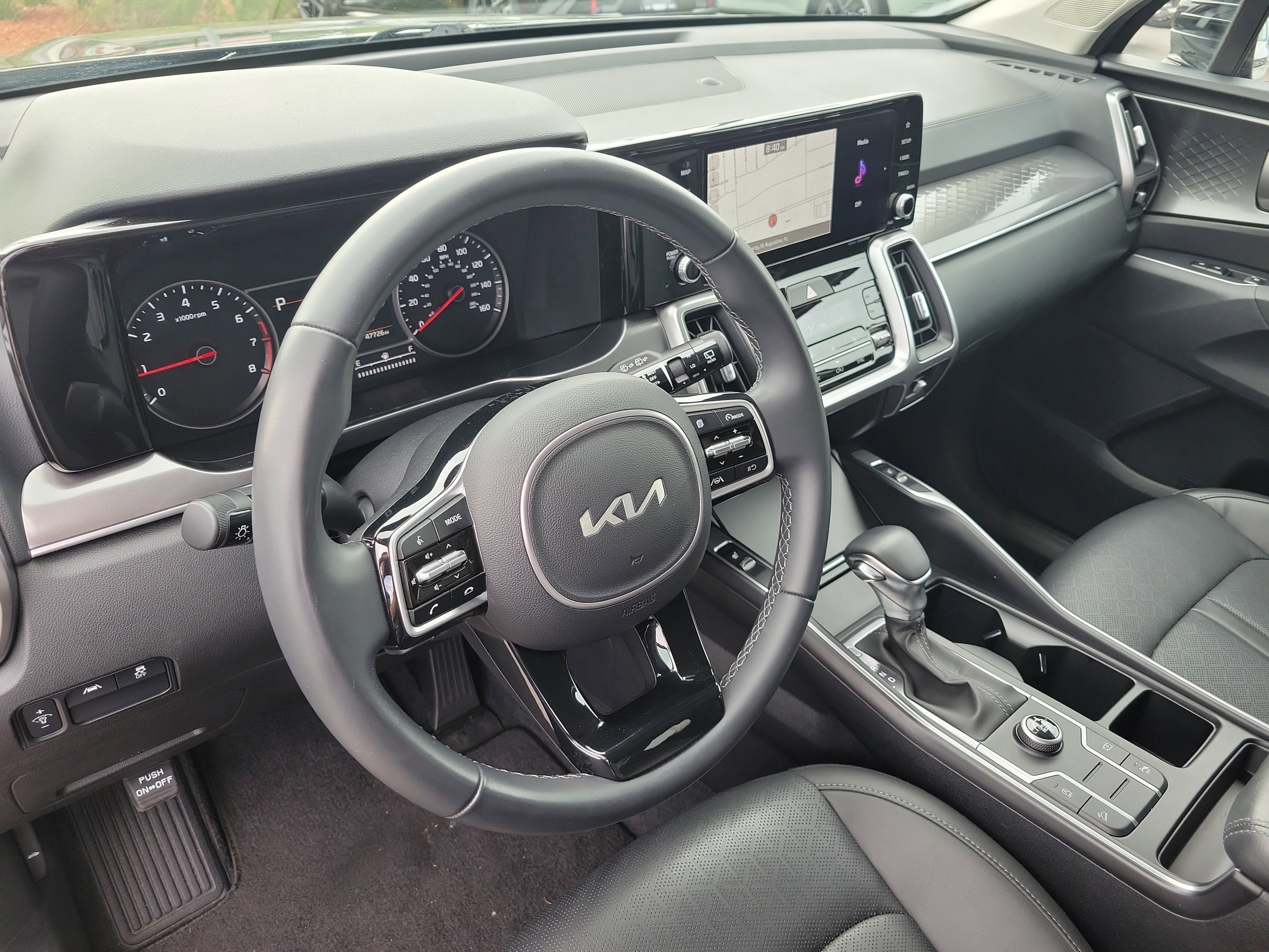 Certified 2023 Kia Sorento S FWD image 22