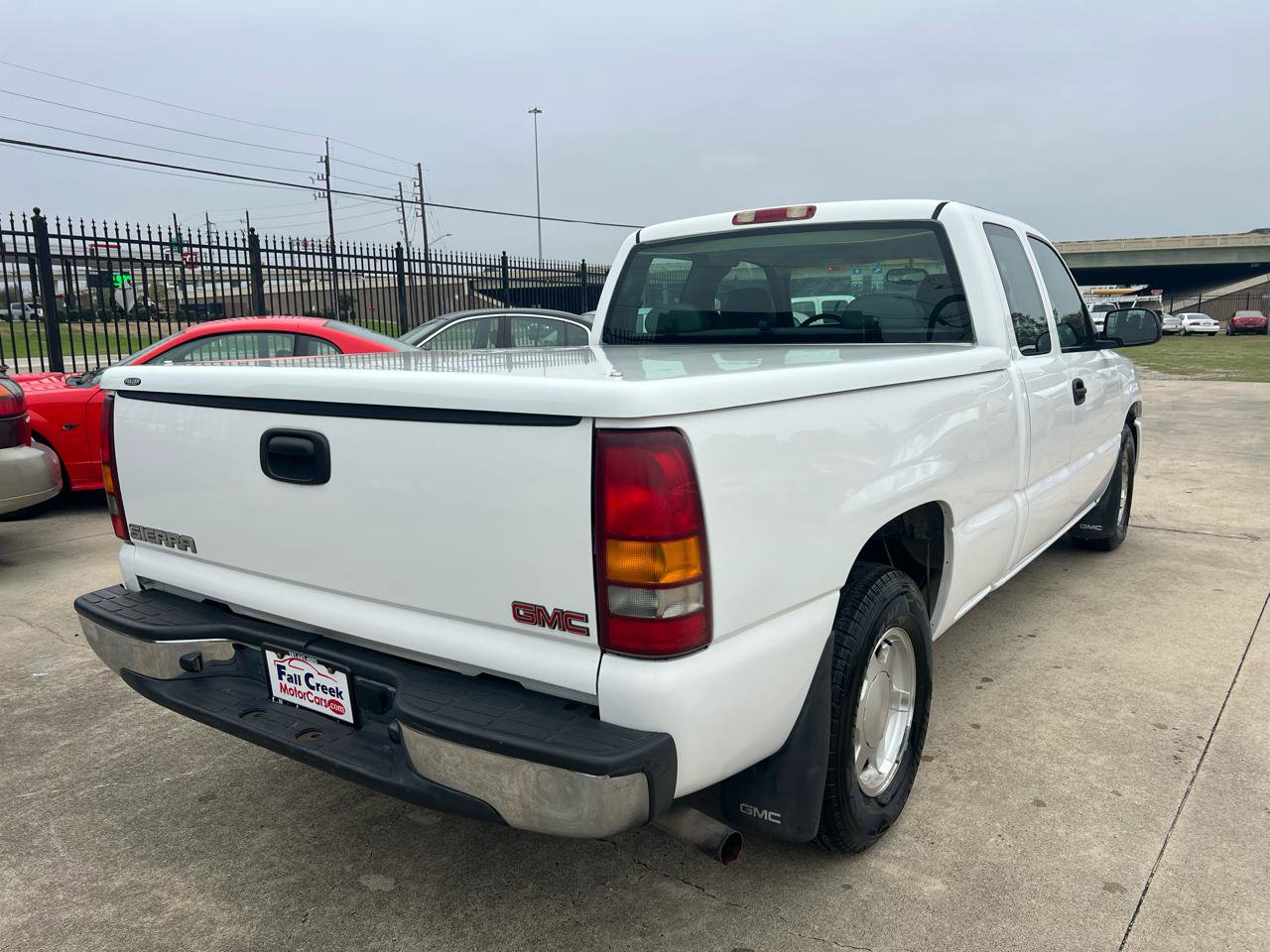 Used 2003 GMC Sierra 1500 2WD Extended Cab w/ Exterior Appearance Package image 4