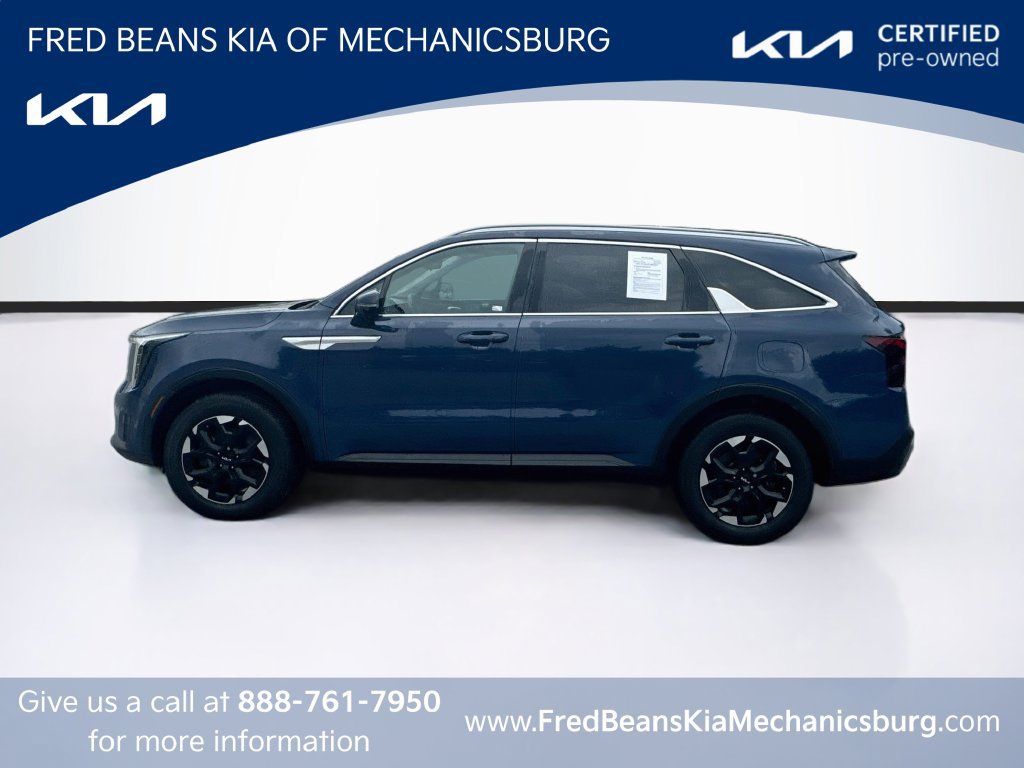 Certified 2024 Kia Sorento S w/ Panoramic Sunroof Package AWD/4WD image 4