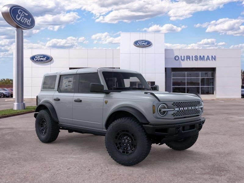New 2026 Ford Bronco Badlands AWD/4WD video 1