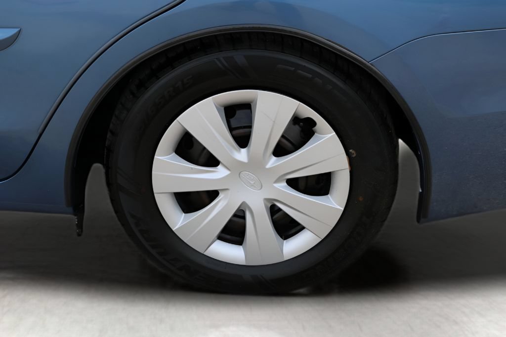 Used 2014 Subaru Impreza 2.0i AWD/4WD image 9