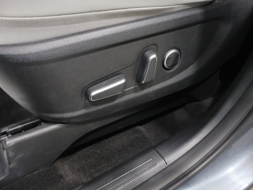 Used 2025 Hyundai Palisade SEL image 12