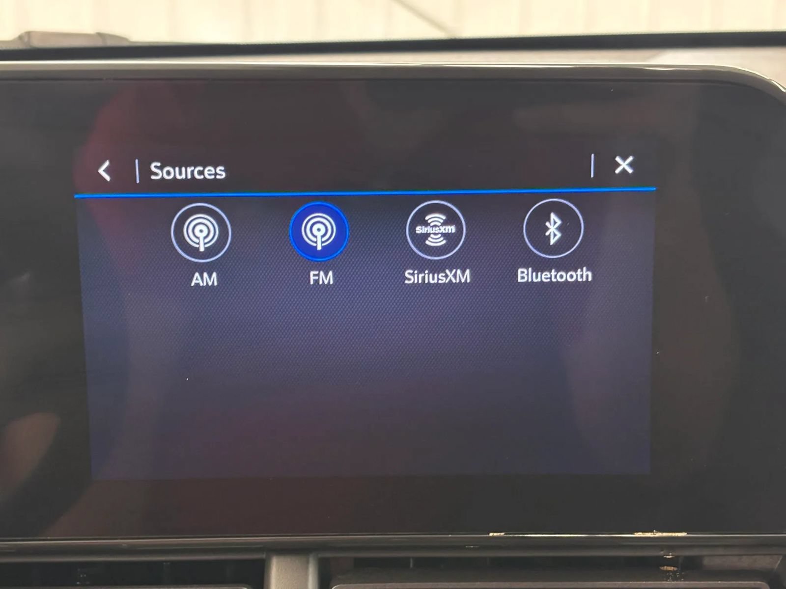 Used 2024 Chevrolet Trax LS w/ LS Convenience Package FWD image 40