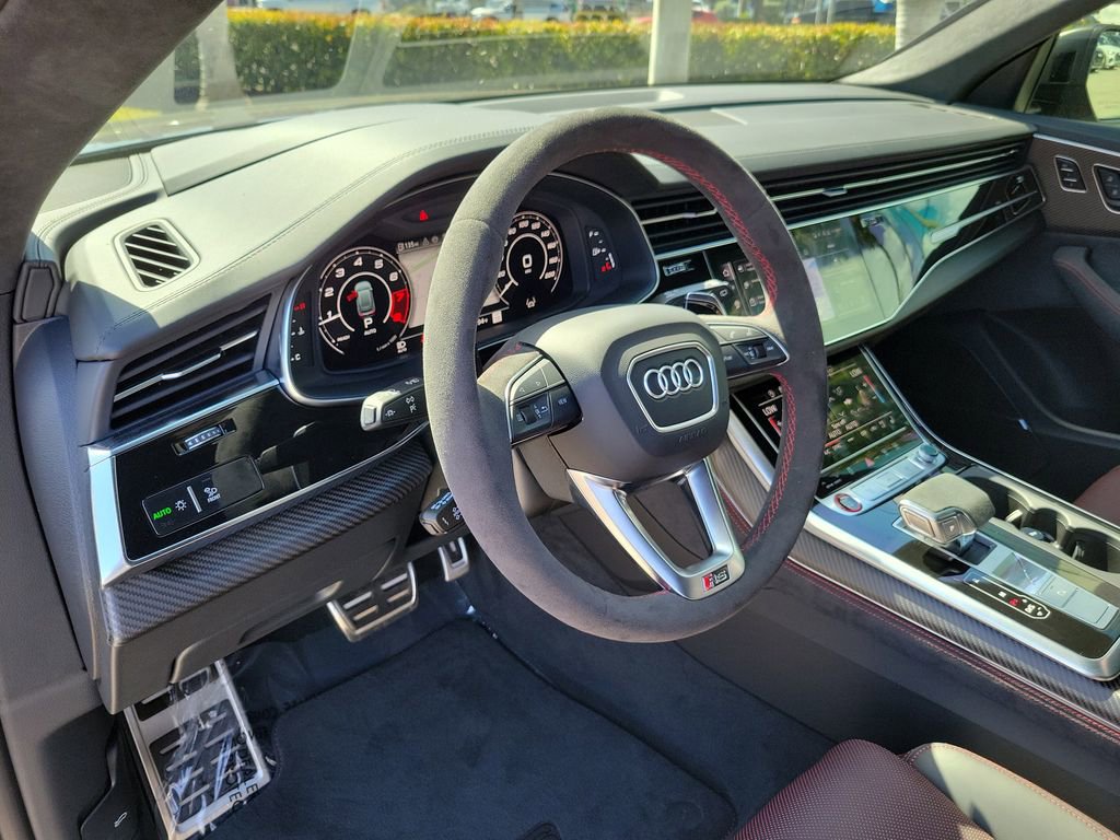 Certified 2026 Audi RS Q8 performance image 6